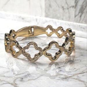 Bohemian Clover Gold Rhinestone Hollow Cut Out Fashion Open Bracelet